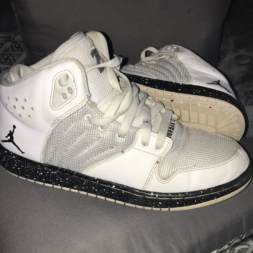 Jordan High Top Shoes